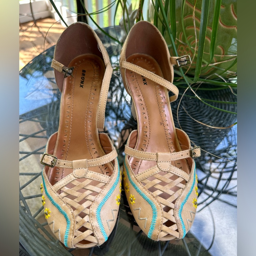 Super Cute, Summer Sandals 🦋🐟